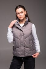 Женская Серая Жилетка Безрукавка - Стеганая с Высоким Горлом