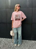 Женская Объемная Розовая Футболка Варенка Оверсайз с Принтом