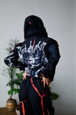 Женский Черный Спортивный Костюм Плащевка в Принт (Олимпийка + Джоггеры)