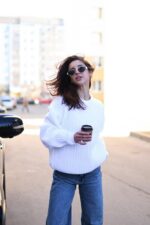 Женский Теплый Вязаный Белый Свитер Оверсайз