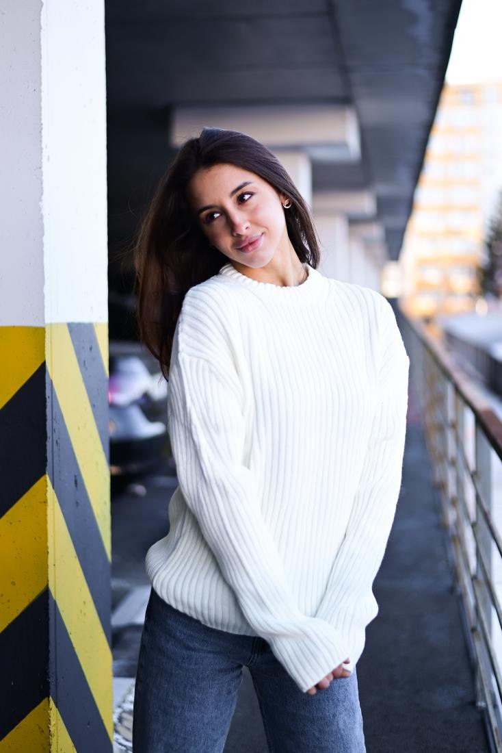 photo_2026-03-18_11-22-07 (2) Женский Теплый Вязаный Молочный Свитер Оверсайз