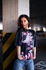 Женская Объемная Черная Футболка Оверсайз с Принтом Деньги