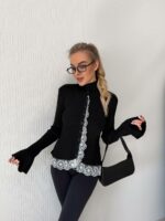 Женский Приталенный Черный Кардиган с Кружевом и Высокой Горловиной
