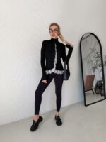 Женский Приталенный Черный Кардиган с Кружевом и Высокой Горловиной