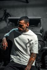 Мужская Объемная Хлопковая Белая Футболка "X" Оверсайз с Принтом на Спине