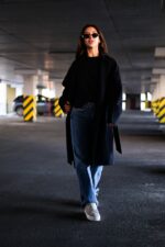 Женское Классическое Кашемировое Черное Пальто с Поясом