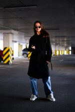 Женское Классическое Кашемировое Черное Пальто с Поясом