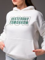 Женское Теплое Белое Худи Оверсайз с Зеленой Надписью