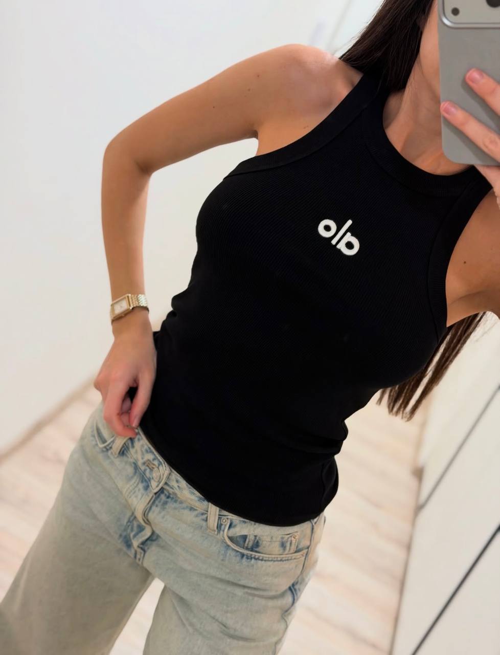 photo_2026-03-26_08-47-15 Женская Базовая Черная Майка в Рубчик с Маленькой Вышивкой