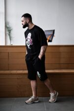 Мужской Летний Черный Костюм Комплект Оверсайз с Принтом Балаклава (Футболка + Шорты)