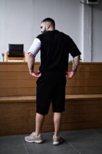 Мужской Летний Черно-Белый Костюм Комплект Оверсайз с Принтом Веном (Футболка + Шорты)