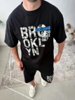 Мужской Летний Черный Костюм Комплект Оверсайз с Принтом Надписью (Футболка + Шорты)