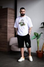 Мужской Летний Черно-Белый Костюм Комплект Оверсайз с Принтом Балаклава (Футболка + Шорты)