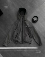 Мужская Темно-Серая Ветровка - Водоотталкивающая с Капюшоном и Липучками на Рукавах