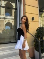 Женский Черный Топ Бандо с Открытыми Плечами и Разрезами по Бокам