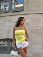 Женский Желтый Топ Бандо с Открытыми Плечами и Разрезами по Бокам