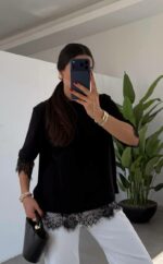 Женская Черная Футболка Оверсайз с Кружевом на Спине