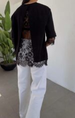 Женская Черная Футболка Оверсайз с Кружевом на Спине