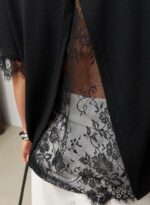 Женская Черная Футболка Оверсайз с Кружевом на Спине