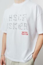 Мужская Хлопковая Белая Футболка Оверсайз с Нашитой Надписью