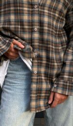 Женская Объемная Байковая Коричневая Рубашка Оверсайз в Клеточку