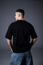 Мужская Черная Футболка Оверсайз Хлопок с Принтом Микки Маус на Спине