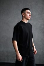 Мужская Черная Футболка Оверсайз Хлопок с Принтом “The Scariest” на Спине