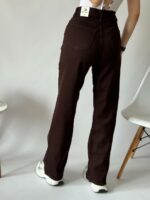 Женские Коричневые Джинсы Трубы Прямого Кроя с Высокой Посадкой