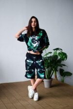 Женский Свободный Черный Летний Костюм Футболка Шорты в Принт