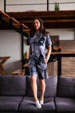 Женский Свободный Серый Летний Костюм Футболка Шорты в Принт