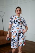 Женский Свободный Белый Летний Костюм Футболка Шорты в Принт