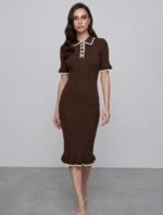 Женское Трикотажное Коричневое Платье Поло Миди с Окантовкой