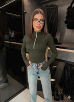 Женское Базовое Боди Хаки с Длинными Рукавами и Змейкой под Горло