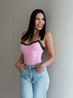 Женское Базовое Розовое Боди на Бретелях с Кружевом