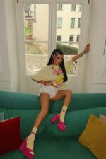 Женская Объемная Желтая Футболка Оверсайз с Принтом Лимон