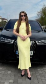 Женское Длинное Приталенное Желтое Платье Поло Трикотаж с Короткими Рукавами
