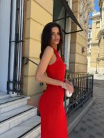 Женское Длинное Трикотажное Красное Платье Халтер в Рубчик