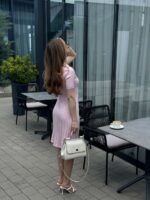 Женское Трикотажное Розовое Платье Поло Миди с Короткими Рукавами на Пуговицах
