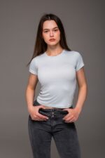Женская Базовая Короткая Голубая Футболка Слим