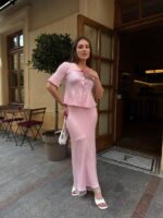 Женский Розовый Костюм Двойка с Рюшами - Топ с Короткими Рукавами + Длинная Юбка