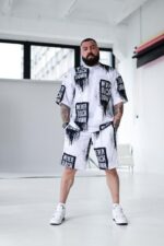 Мужской Летний Белый Костюм в Принт Надписи - Оверсайз Футболка + Свободные Шорты