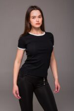 Женская Базовая Черная Футболка Слим с Окантовкой