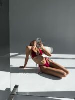 Женский Раздельный Бордовый Купальник на Завязках с Блестящим Переливом