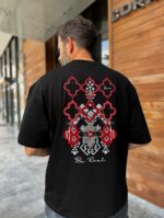 Мужская Хлопковая Черная Футболка Оверсайз с Красной Вышивкой на Спине