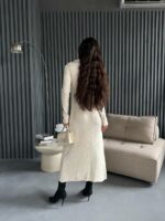 Женское Трикотажное Молочное Платье в Рубчик - Длинное на Молнии с Воротником