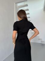 Женское Трикотажное Черное Платье Миди с Коротким Рукавом и Шнуровкой на Спине