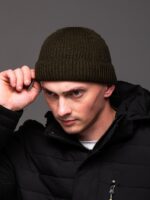 Мужская Вязаная Хаки Шапка Докер с Подворотом